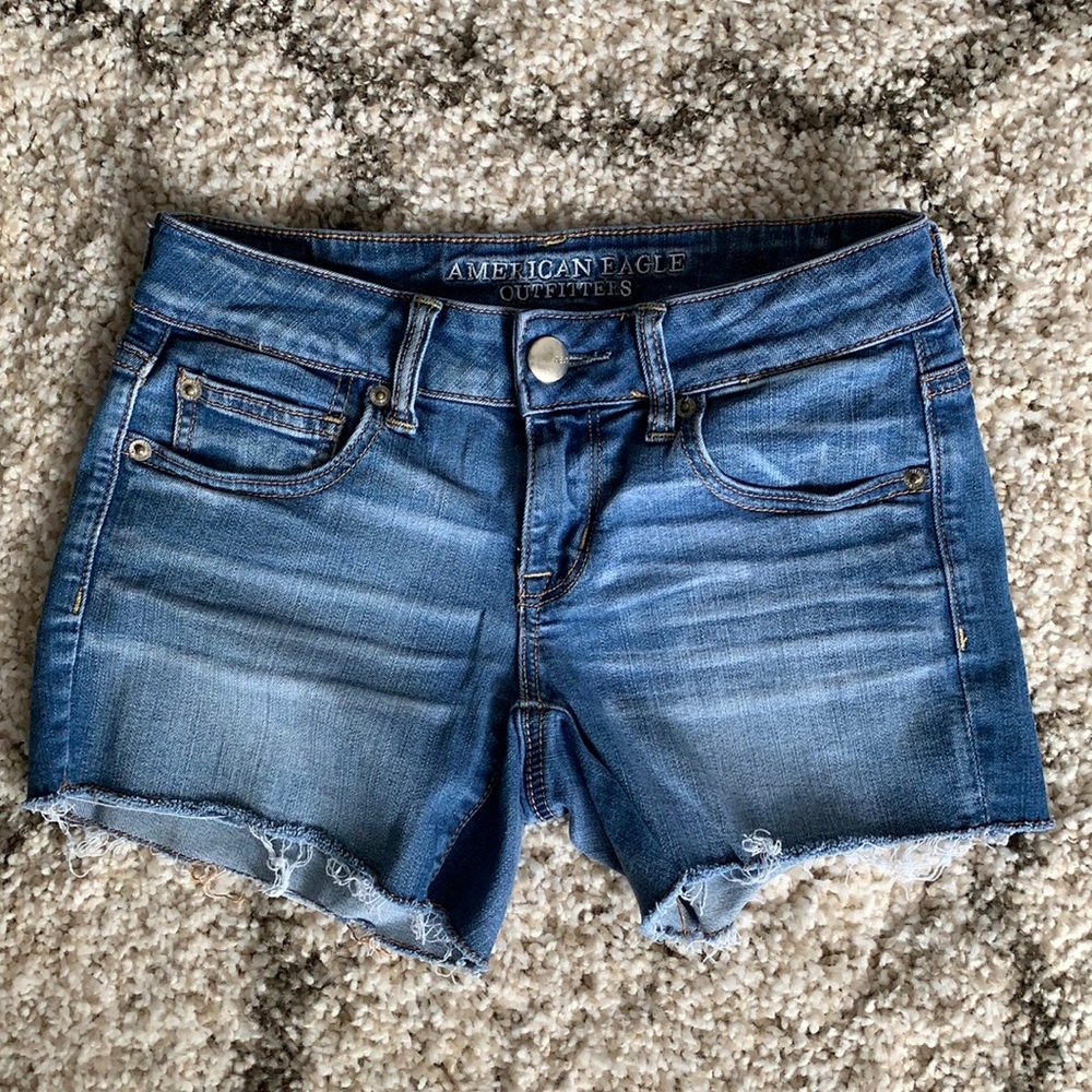 American Eagle Jean Shorts Size 4